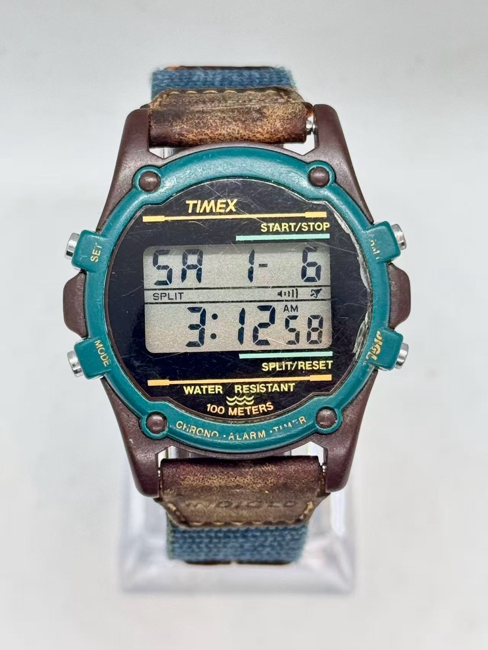 Vintage Timex Men’s Digital Quartz Watch 39mm Chronograph New Battery Runs